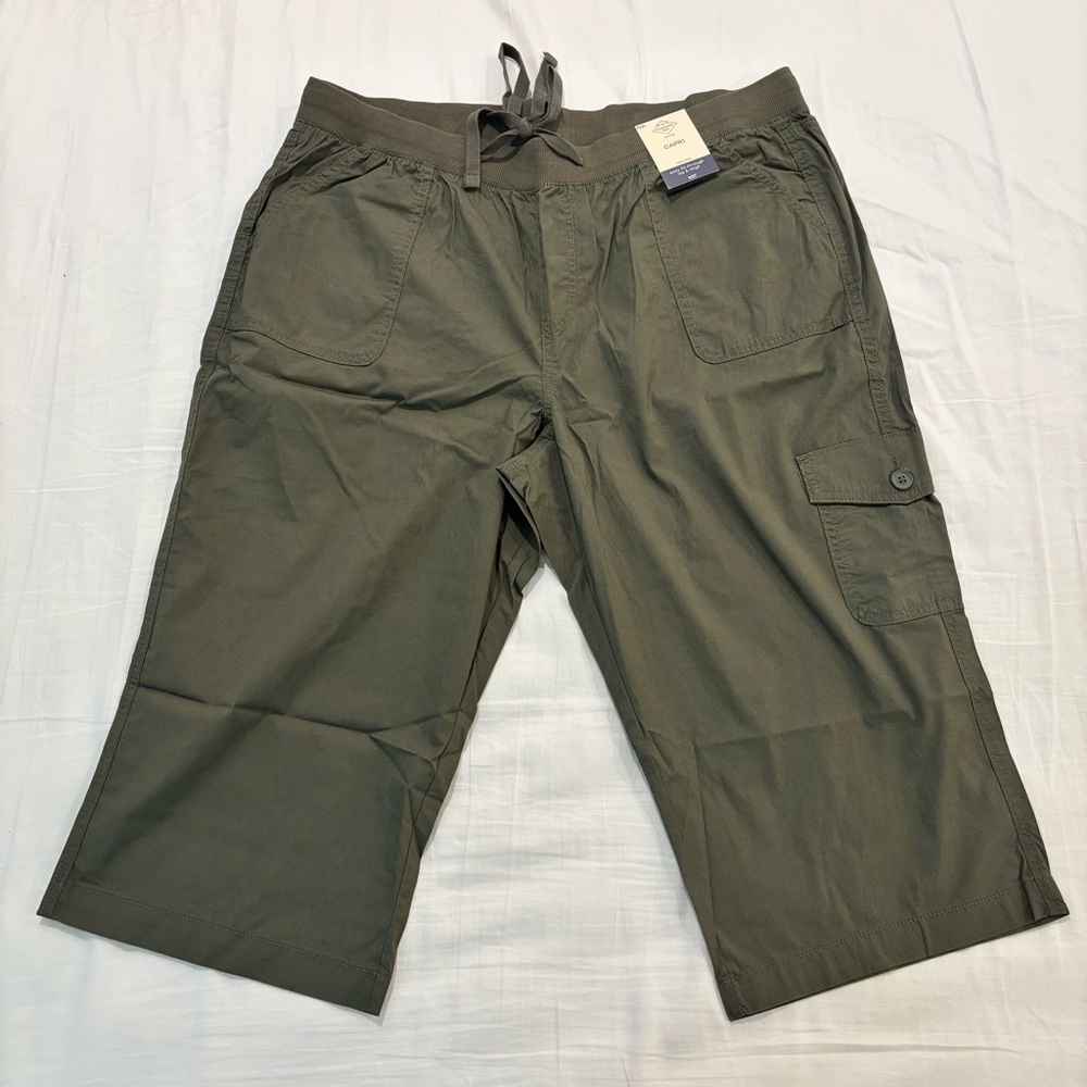 NWT St. John's Bay Women’s Green Cargo Cotton Capri Pants Size PXXL